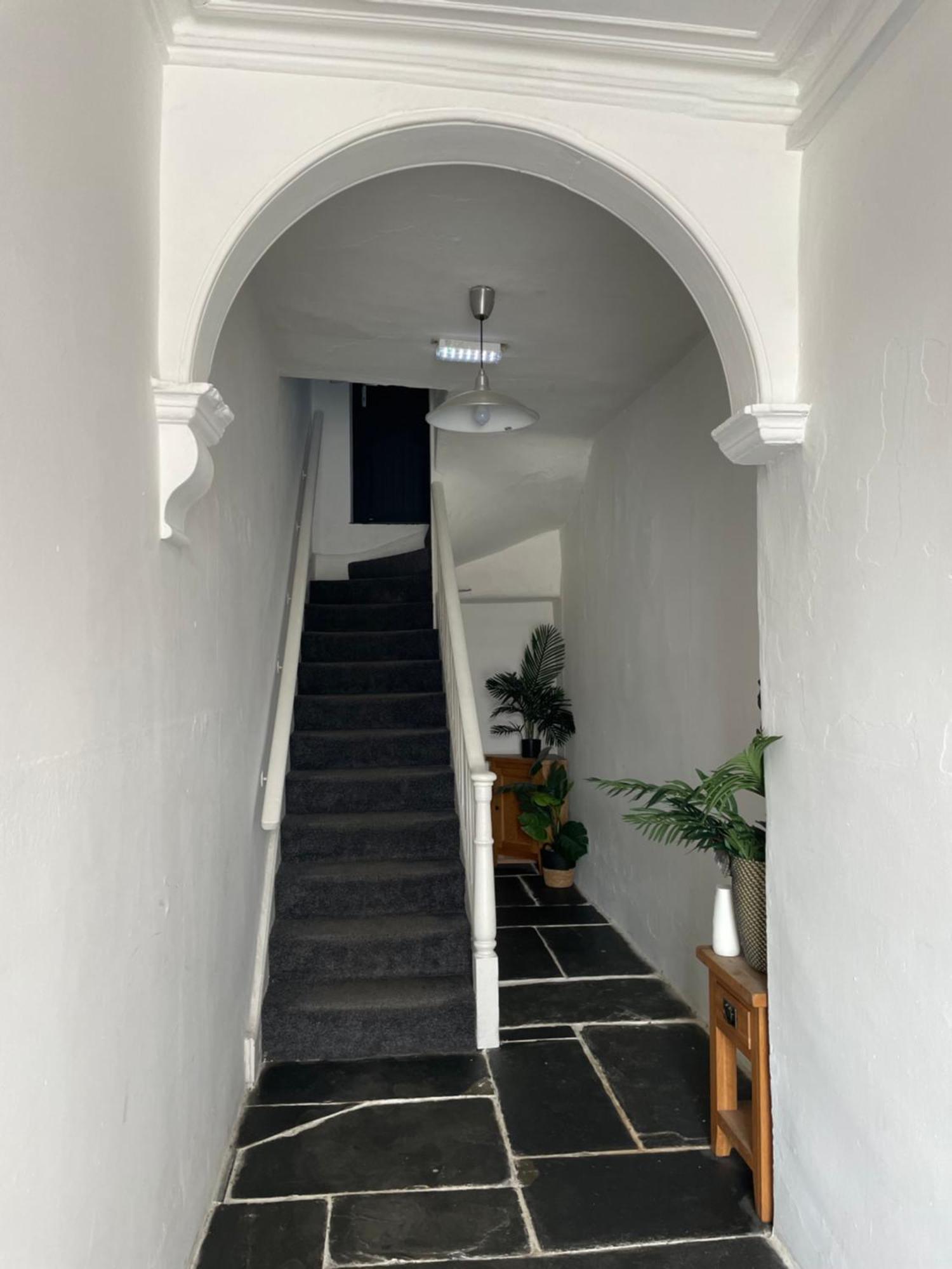 Flat 1 Apartment Lampeter Exterior foto